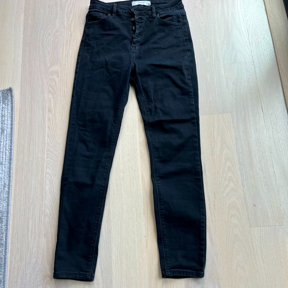 Hidden Black Jeans